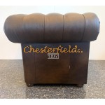 Kreslo Chesterfield Classic XL Antik stredne hnedá