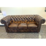 Chesterfield Classic pohovka pre 3 osoby Antik stredne hnedá A5M