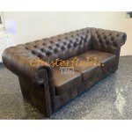 Chesterfield Classic pohovka pre 3 osoby Antik stredne hnedá A5M