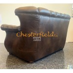 Chesterfield Monk pohovka pre 2 osoby Antik stredne hnedá A5M