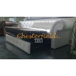 Chesterfield Windchester rozkladacia pohovka Biela K1