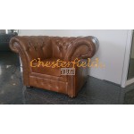 Kreslo Chesterfield Windchester Antik starozlatá