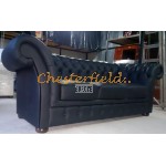 Chesterfield Windchester pohovka pre 3 osoby Čierna K70